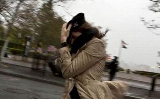 COD GALBEN de v&acirc;nt puternic &icirc;n mai multe județe, &icirc;n următoarele ore. Ce zone sunt afectate