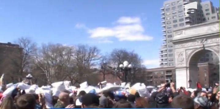 Supereroii s-au bătut cu răufăcătorii &icirc;n plină stradă, &icirc;n New York!