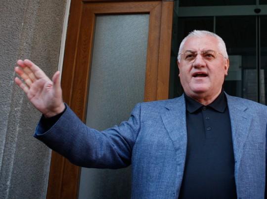 Au &icirc;ntors-o ca la "mititica"! Dumitru Dragomir A FOST ELIBERAT
