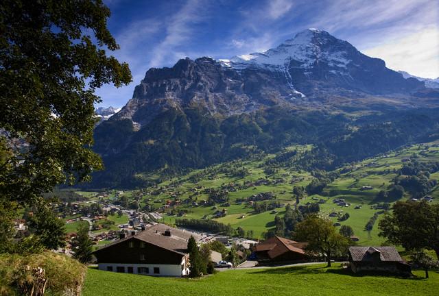 1 Mai &icirc;n creierii munţilor: Iată cum s-au distrat rom&acirc;nii!