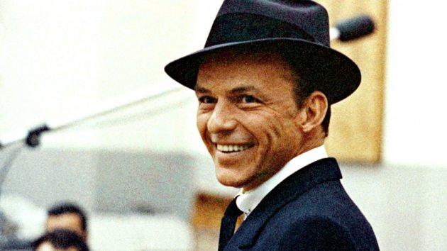 26 de ani de la moartea lui Frank Sinatra! Lucruri pe care nu le ştiai despre c&acirc;ntăreţ