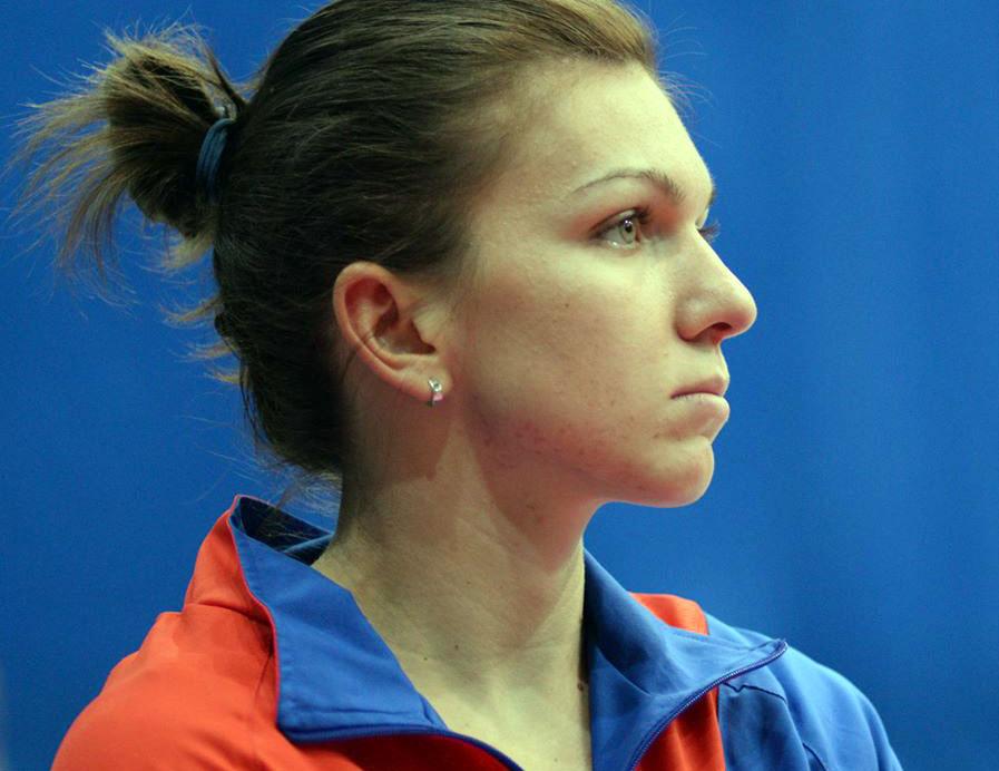 &Icirc;n ciuda calificării &icirc;n optimi, Simona Halep s-a retras din turneul de la Roma