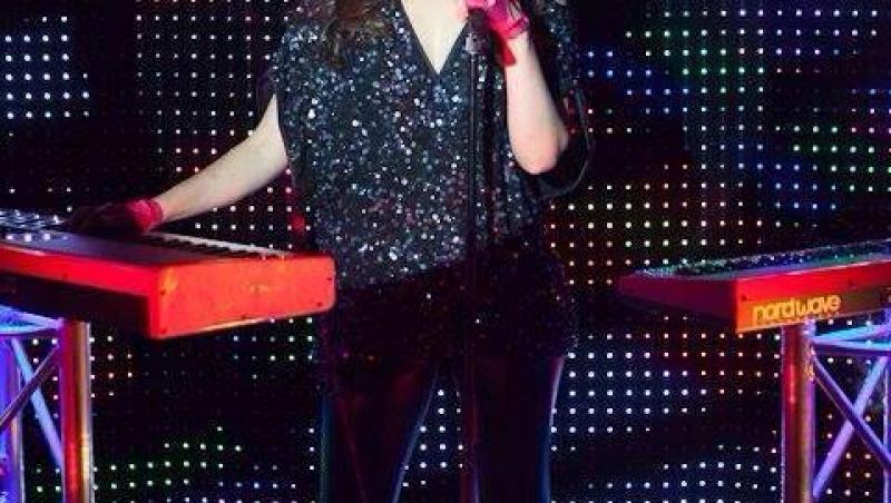 Ne-a reprezentat cu mândrie la Eurovision, iar acum Paula Seling are piesă nouă. Ascultă 