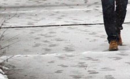 Capriciile vremii &icirc;mpart Rom&acirc;nia &icirc;n două. Iarnă la R&acirc;nca, vara la malul mării