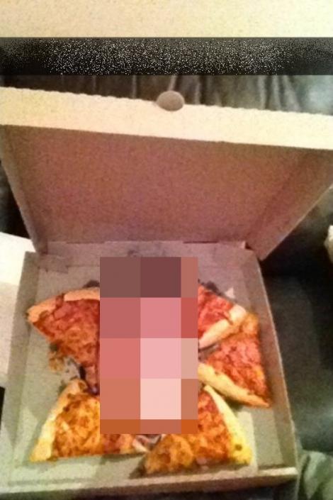 FOTO: Asta înseamnă PIZZA CU DE TOATE! Totuși, s-ar putea să-ți piară POFTA