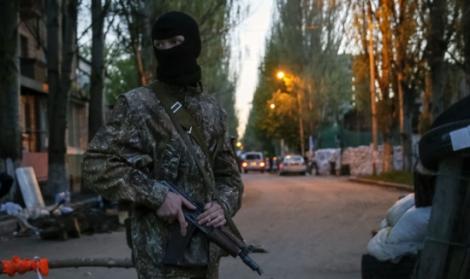 Conflictul din Ucraina escaladează! Două elicoptere au fost doborâte și doi militari uciși