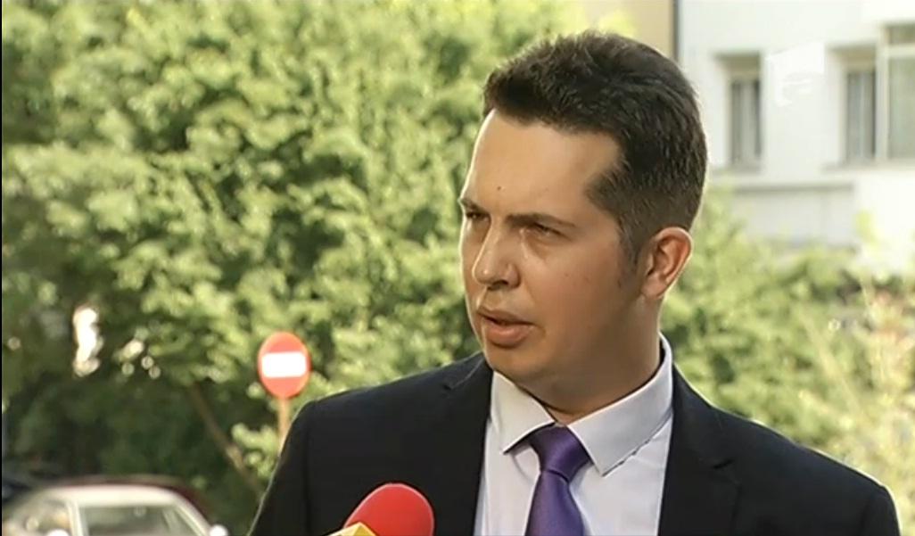 Un medic a renunțat la cariera din Canada pentru a se lupta cu sistemul sanitar de la noi