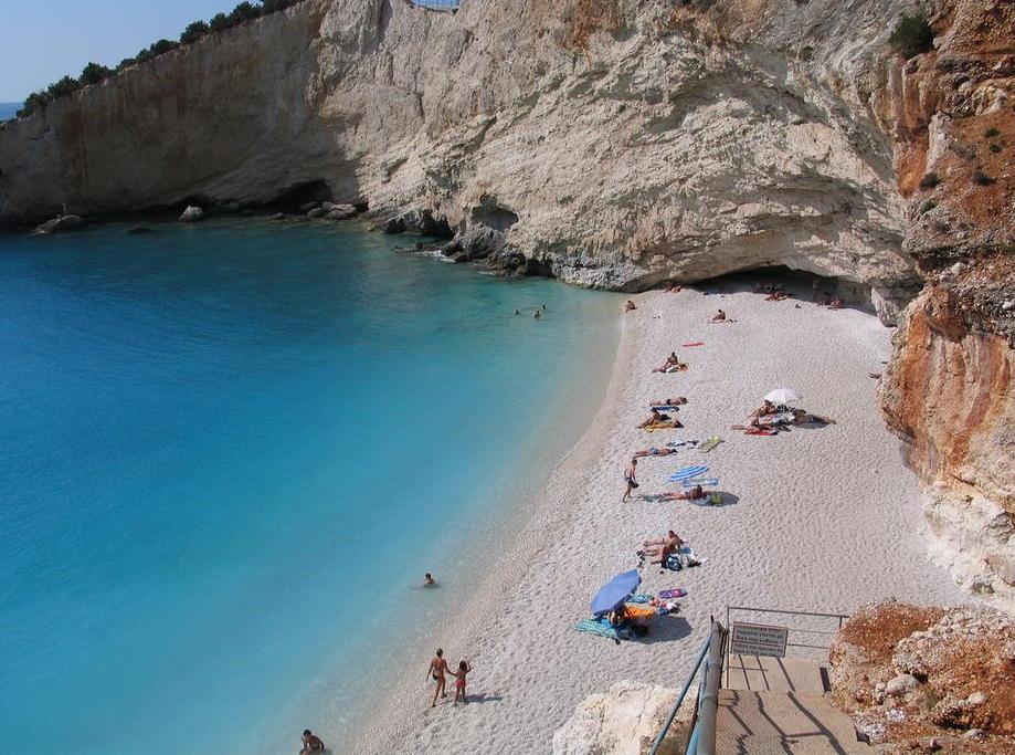 Rasfat in Agios Nikitas, Lefkada