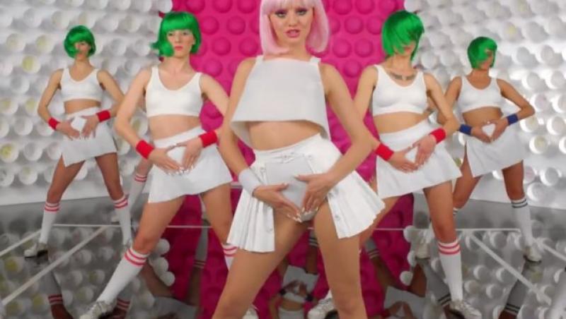 Imagini din videoclip