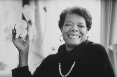 A murit scriitoarea Maya Angelou, o voce importantă a literaturii americane