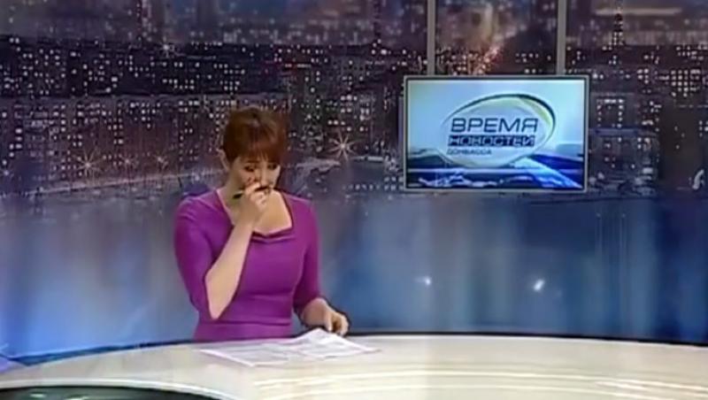 O prezentatoare de ştiri a plâns în direct, emoţionată de gestul unor elevi din Ucraina