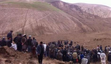 ȘOCANT: Bilanţul alunecării de teren din Afganistan ar putea ajunge la 2.000 de morţi