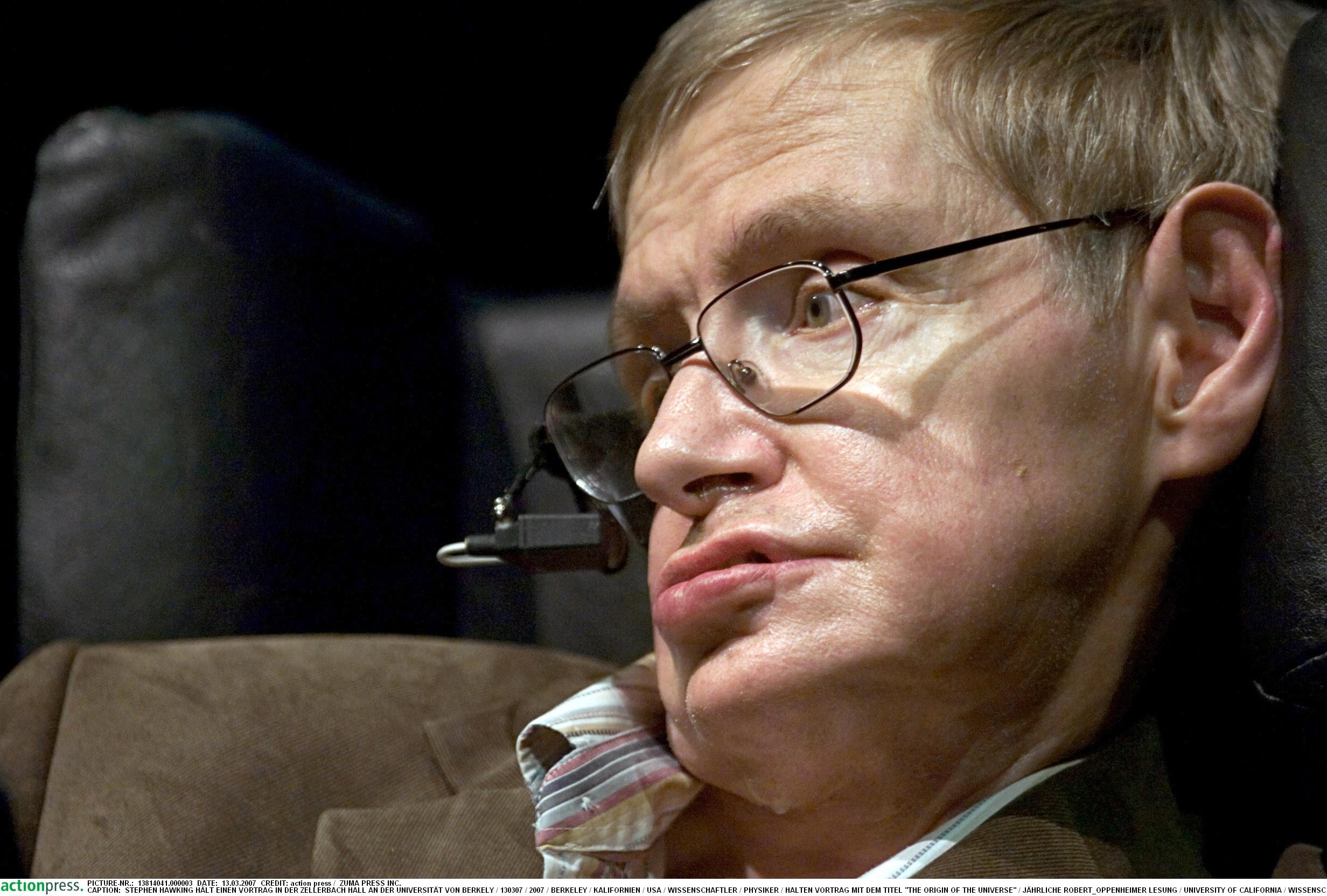 Stephen Hawking a găsit formula pentru c&acirc;ştigarea Cupei Mondiale