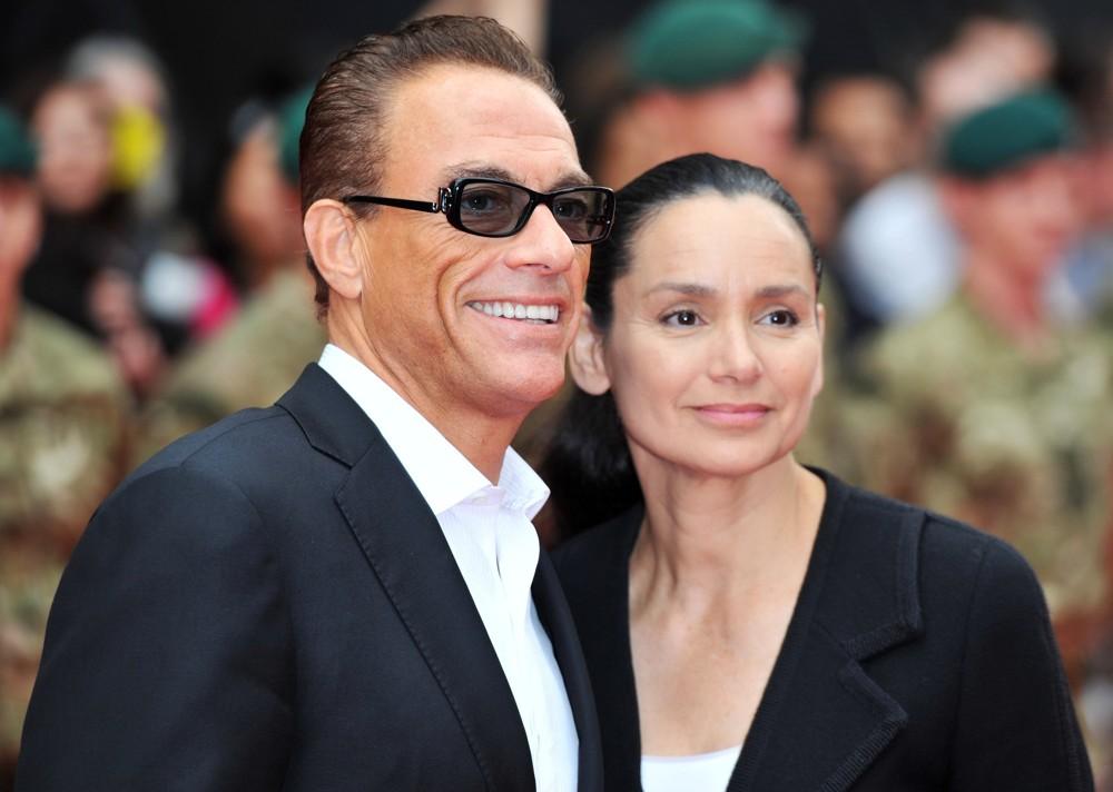 "Captivi &icirc;n Iad ". Dacă e vineri, e... Van Damme!