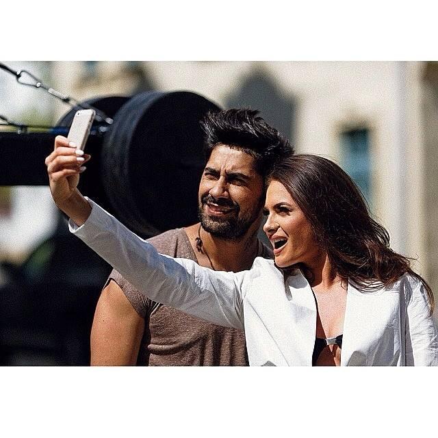 Raluka, selfie cu o mare vedetă!