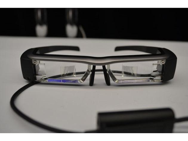 Ochelarii Epson Moverio – o alternativă interesantă la Google Glass