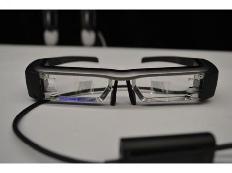Ochelarii Epson Moverio – o alternativă interesantă la Google Glass