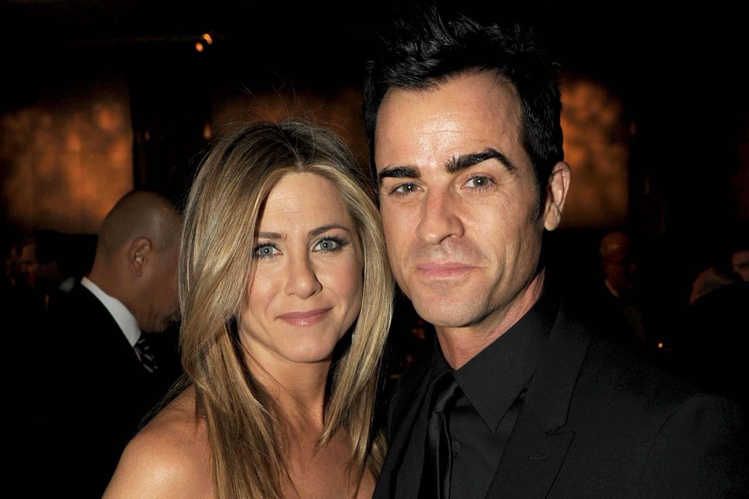 Jennifer Aniston are probleme cu băutură? Logodnicul ei o pune la punct