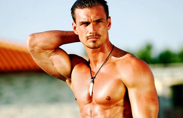 &Icirc;n sf&acirc;rșit a venit anunțul! Bogdan Vlădău a declarat, &icirc;n exclusivitate, c&acirc;nd se &icirc;nsoară