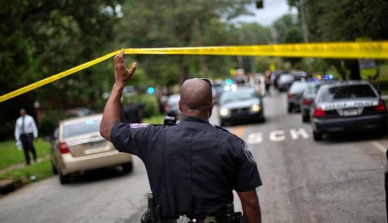 Clipe de COȘMAR &icirc;ntr-un liceu din SUA: Mai mulți elevi răniți, &icirc;n urma unui atac armat!