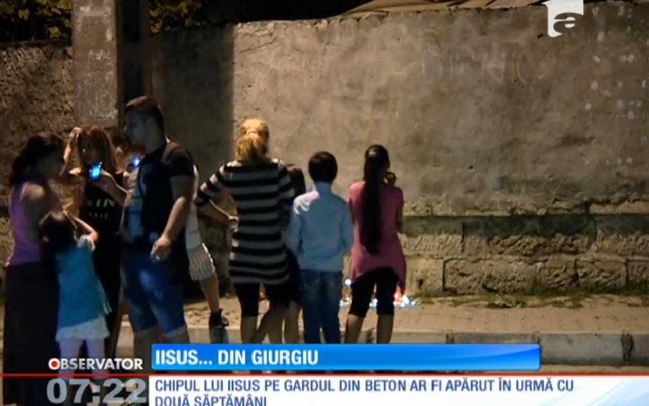 Minune de Rusalii! Chipul lui Iisus Hristos a apărut pe un gard, &icirc;n Giurgiu
