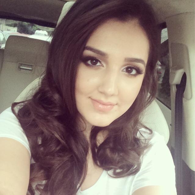 Fiica lui Gigi Becali trece prin focul bacalaureatului: Uite cum s-a prezentat la examen!