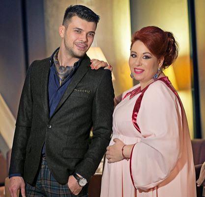 Sărbătoare dublă pentru Oana Roman! Vedeta face nuntă şi botez &icirc;n acelaşi timp, la Palatul Ştirbei