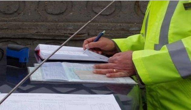 Cresc amenzile! De la 1 iulie şoferii care &icirc;ncalcă legea scot mai mulţi bani din buzunar