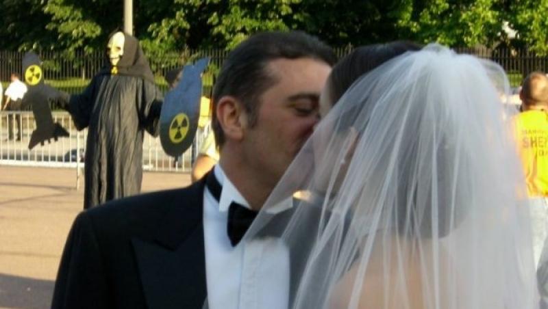 Râzi de-ți vine să te măriți!  Cele mai PENIBILE fotografii de la nunți!