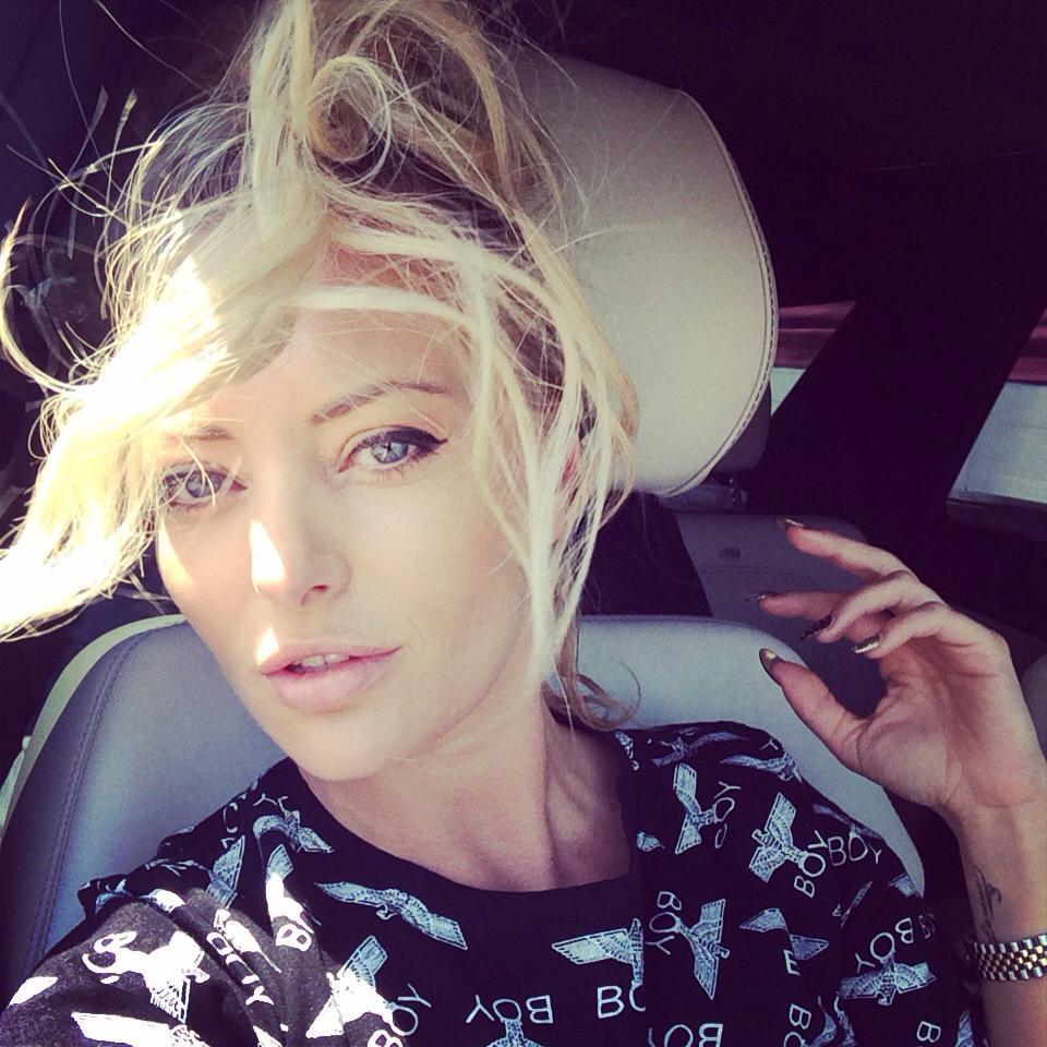 Delia, idolul copilăriei noastre! Care sunt TOP 3 cele mai iubite melodii ale juratei X Factor?