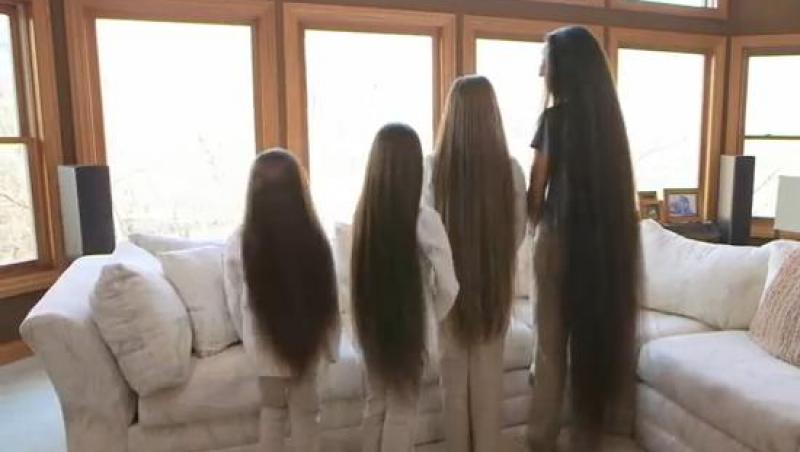 De patru ori Rapunzel: O americancă şi fiicele ei au părul lung ca-n poveşti
