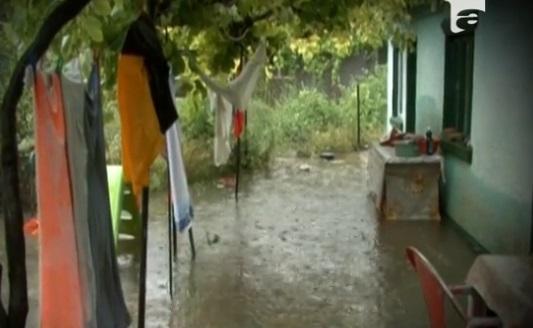 Ploile torenţiale au făcut ravagii &icirc;n judeţul Constanţa