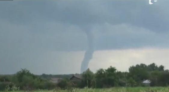Rom&acirc;nia devine ţara fenomenelor meteorologice extreme!