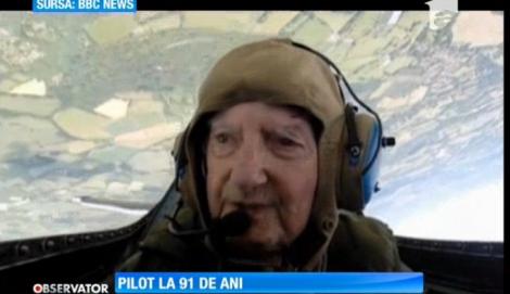 Adrenalină la cote maxime! Un pilot britanic s-a urcat la manşa unei aeronave, la 91 de ani
