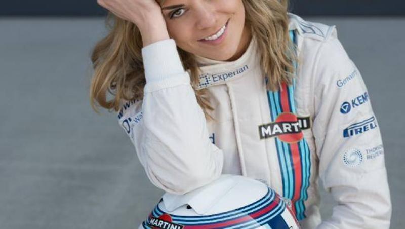 E frumoasă, sexy şi curajoasă: Ea este prima femeie din ultimii 22 de ANI care va CONCURA în Formula 1!