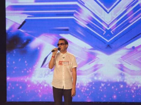 Ioan Man, minunea de la X Factor, demonstrează că nu există "NU POT"! S-a urcat pe role!