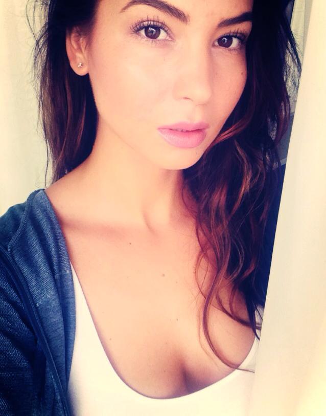 Paula Minginer nu l-a uitat pe Bogdan Vlădău! Ce i-a transmis bruneta