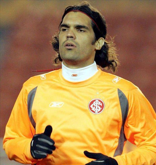Durere nemărginită &icirc;n lumea sportului! Fernandao, fostul fotbalist al echipei Olympique Marseille, a murit &icirc;ntr-un accident