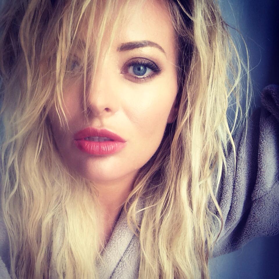 Delia, jurata X Factor, a dat &icirc;n mintea copiilor! Uite pe unde se distrează!