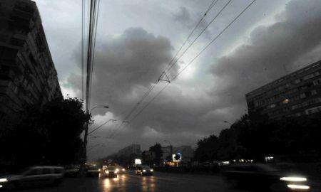 Prima zi din iulie aduce COD GALBEN de ploi si vijelii &icirc;n 17 județe