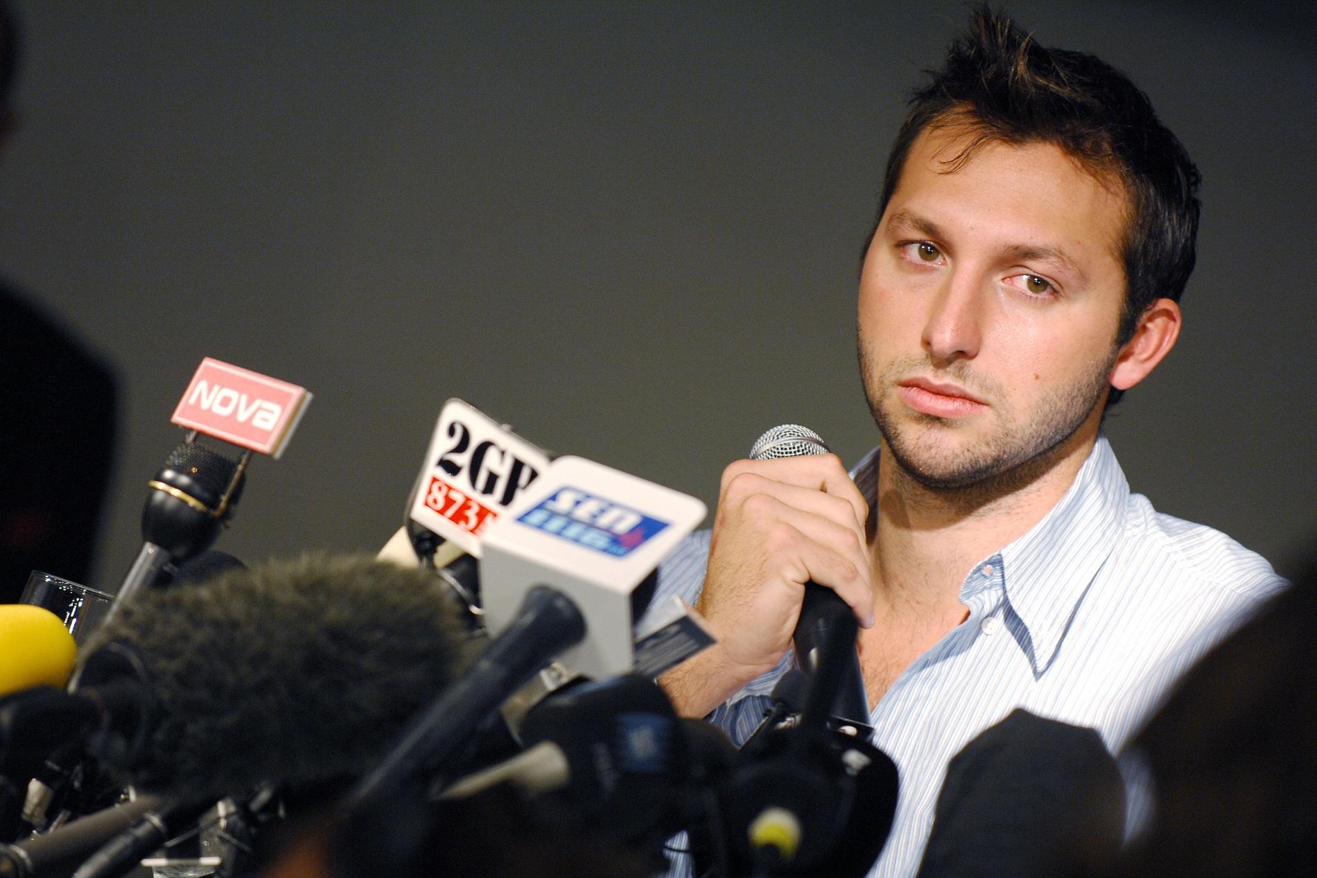 Ian Thorpe, multiplu medaliat olimpic la &icirc;not, a recunoscut că este homosexual