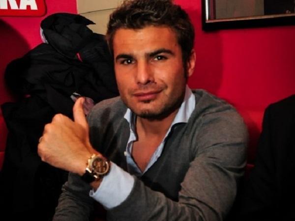 Pe modelul marelui CR7, Adrian Mutu a făcut un gest... de aur
