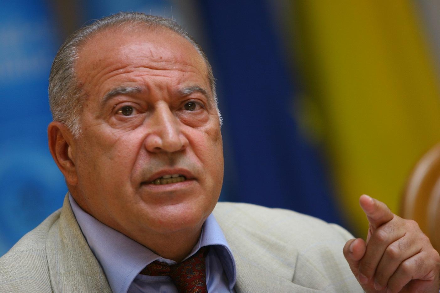 Dan Voiculescu: "Spălare de bani &icirc;nseamnă bani murdari, ascunși!"