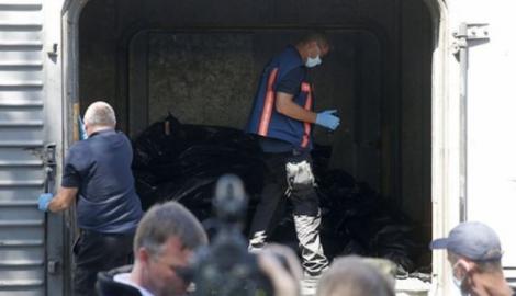 Avionul prăbuşit în Ucraina: Zeci de trupuri lipsă din trenul mortuar