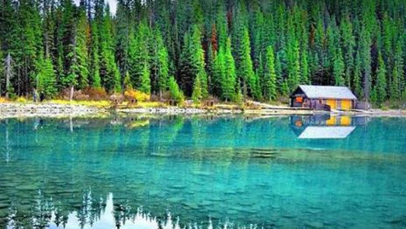 Galerie FOTO! Când realitatea devine INCREDIBILĂ: Lacul Louise, unul dintre cele mai frumoase locuri din lume