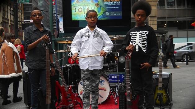 Trei puști de nici 14 ani, revelaţia heavy metal, &icirc;n SUA