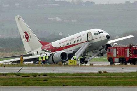E oficial! Avionul companiei Air Algerie s-ar fi prăbușit! Un român, pe lista pasagerilor