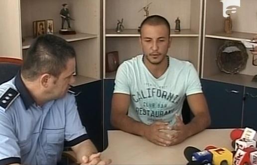 A găsit peste 10.000 de euro &icirc;ntr-o borsetă şi a anunţat poliţia