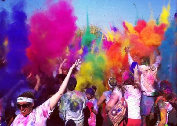 Mamaia s-a transformat &icirc;n cea mai colorată staţiune de la malul mării