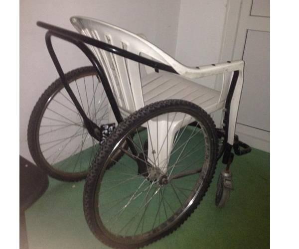 ȘOCANT! ROM&Acirc;NIA, 2014!! Așa sunt transportați copilașii la Spitalul de Pediatrie din V&acirc;lcea!!!